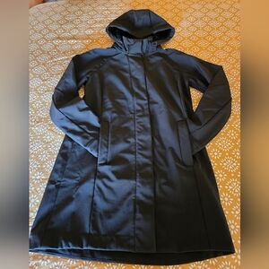 Elegant Black Hooded Trench Coat for Women